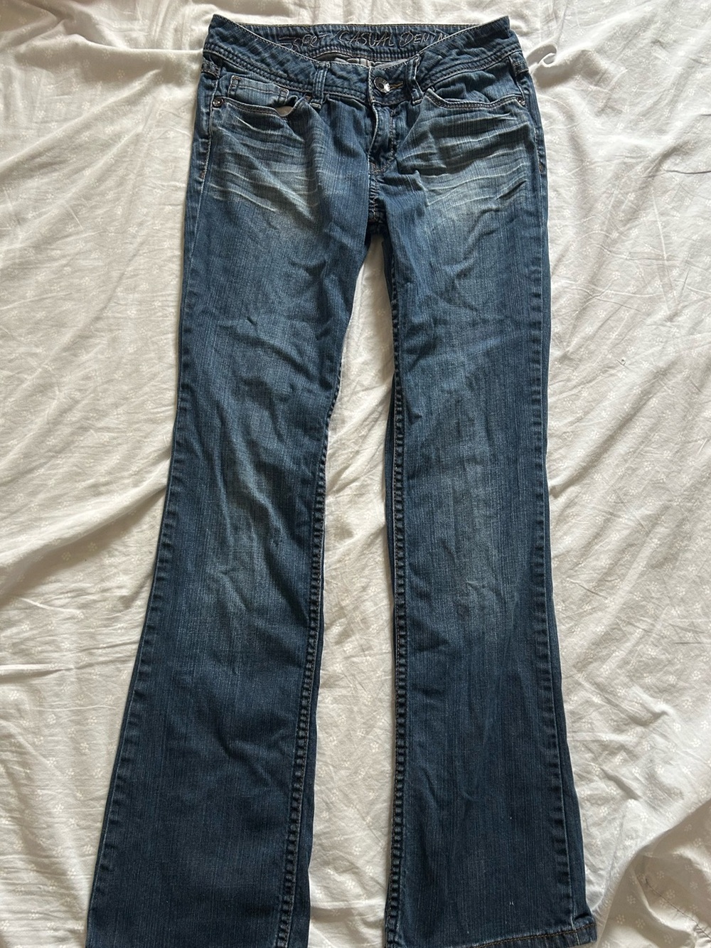 Classic Women's Dark Blue straight leg Jeans
